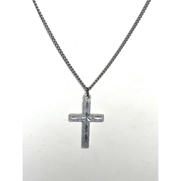 Sterling Silver Cross Necklace With Delicate Chain 18 Inch Length Timeless Relig - Picture 1 of 8